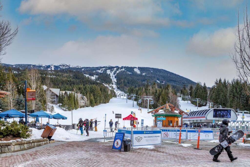 Prime Location, Ski In/Out Whistler Condo ภายนอก รูปภาพ